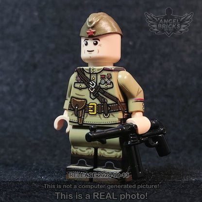 Minifigure #10 (Soviet soldier)