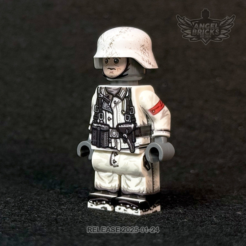 Minifigure #17 (WW2 German Machine Gunner)