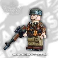 Minifigure #47 (WW2German soldier. Fallschirmjäger)