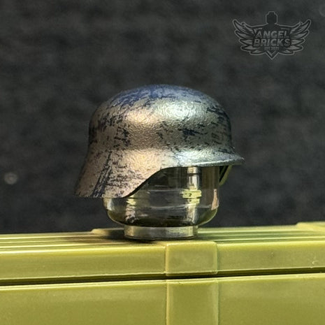 BrickArms® Stahlhelm (Gunmetal). Printed #27