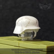 BrickArms® Stahlhelm (White). Printed #17