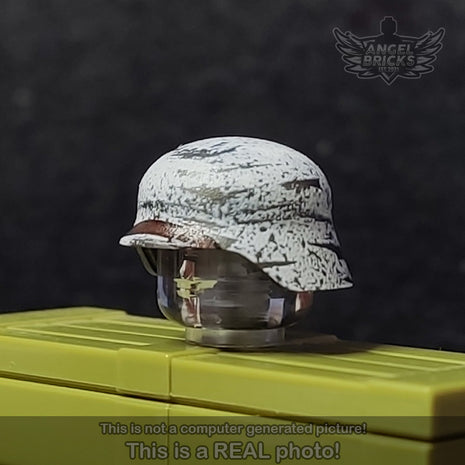 BrickArms® Stahlhelm (Gunmetal). Printed #26